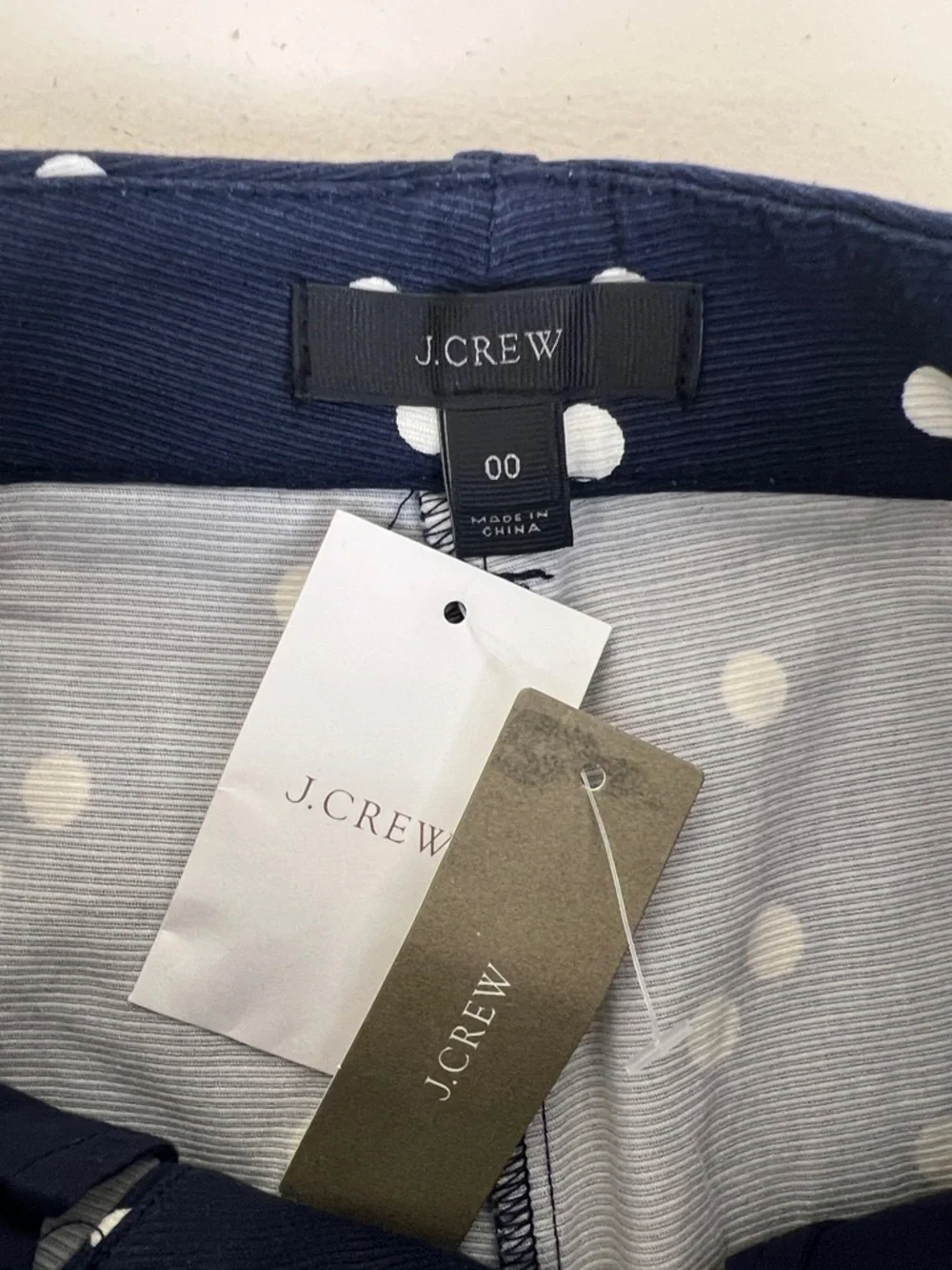 New J Crew High Waisted Pleated Indigo Polka Dot Shorts Size 00